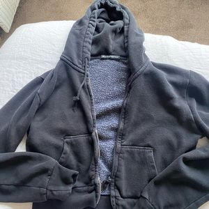 Brandy Melville Cropped Zip Up hoodie